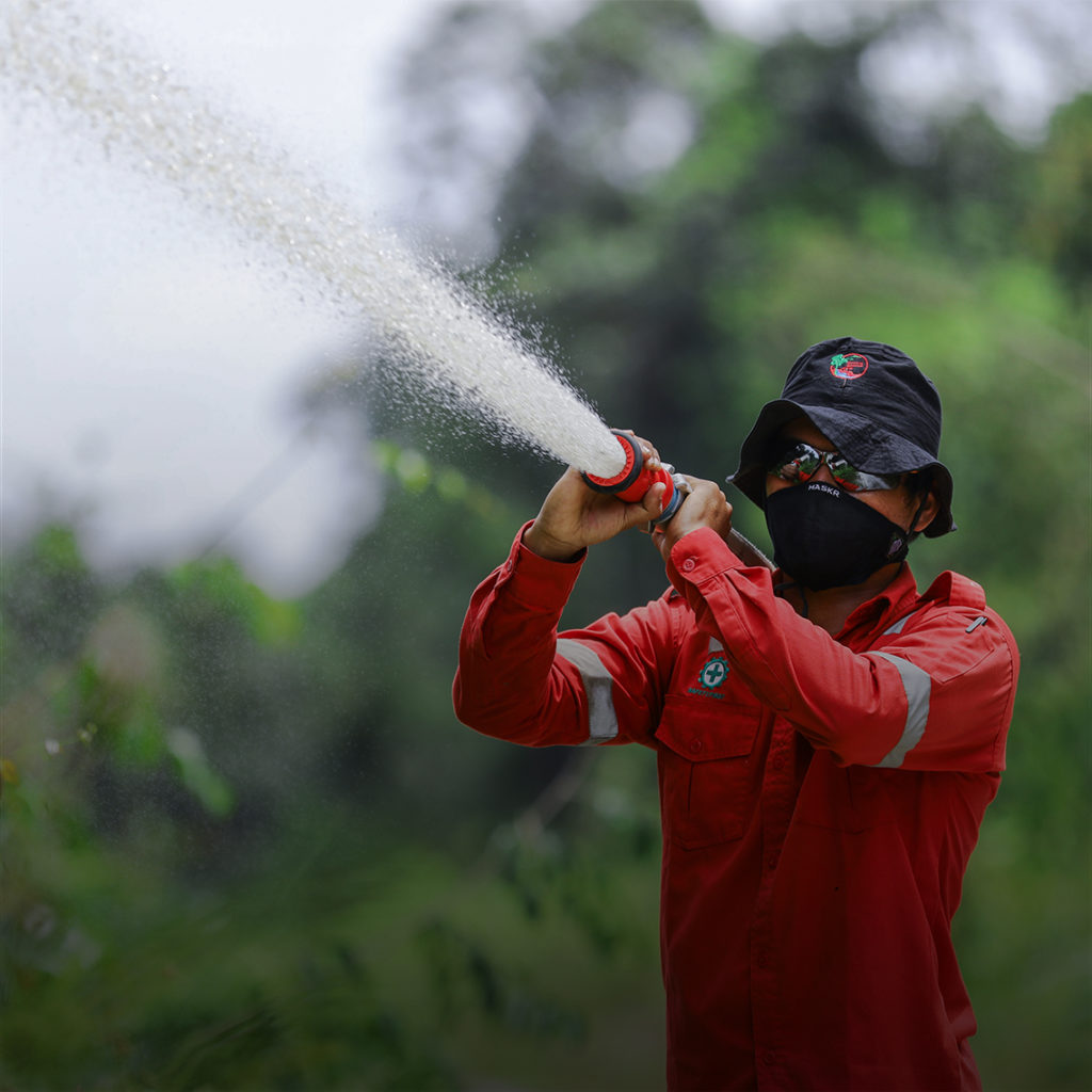 Indonesia Tries to Douse Fires That Help Fuel Economy (The Wall Street Journal)