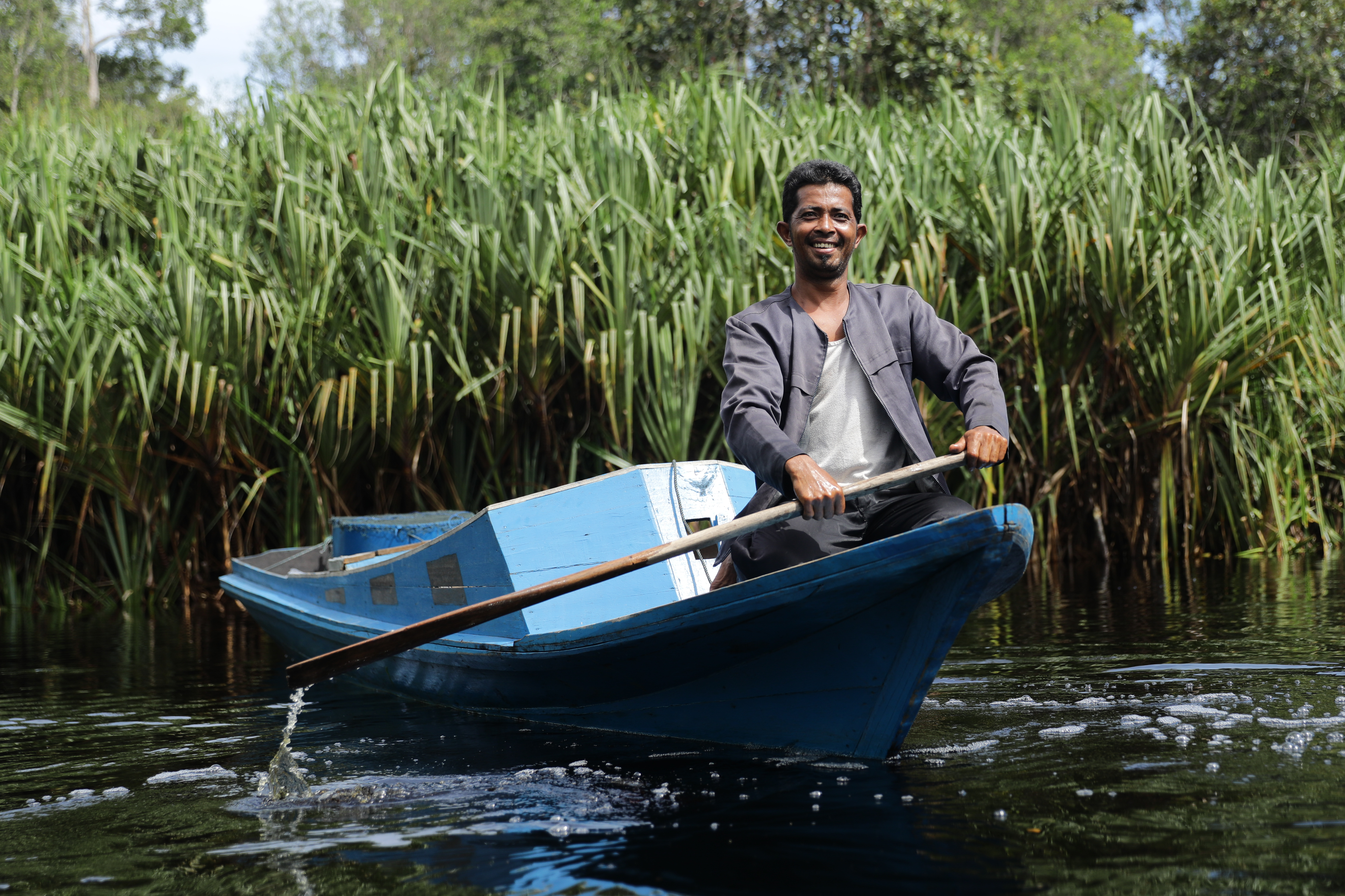 RER Fisherman in Serkap River